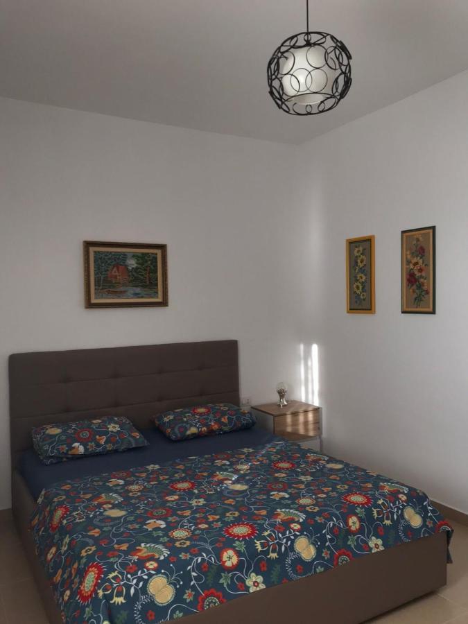 Corazon Guest House Vlorë Exteriör bild