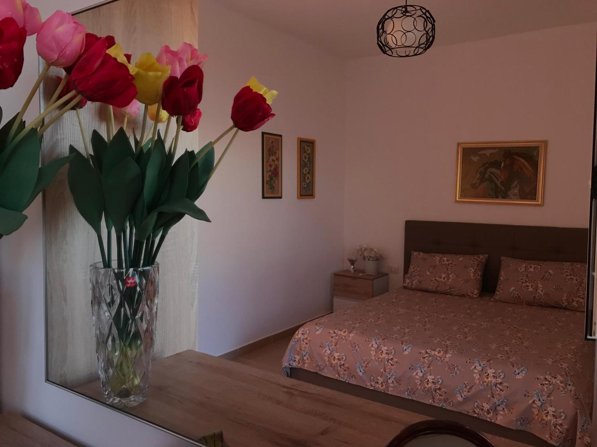 Corazon Guest House Vlorë Exteriör bild