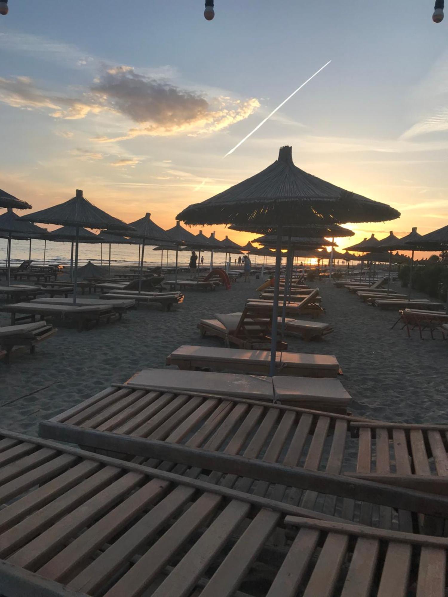 Corazon Guest House Vlorë Exteriör bild
